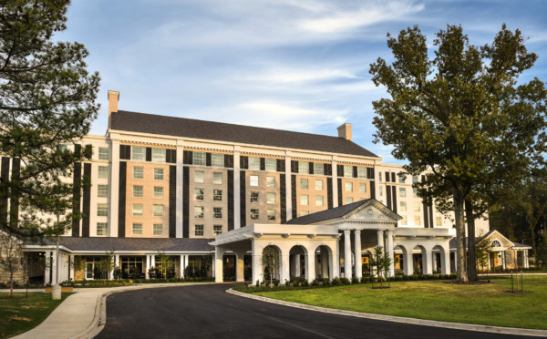 Guest-House-at-Graceland-Exterior-1
